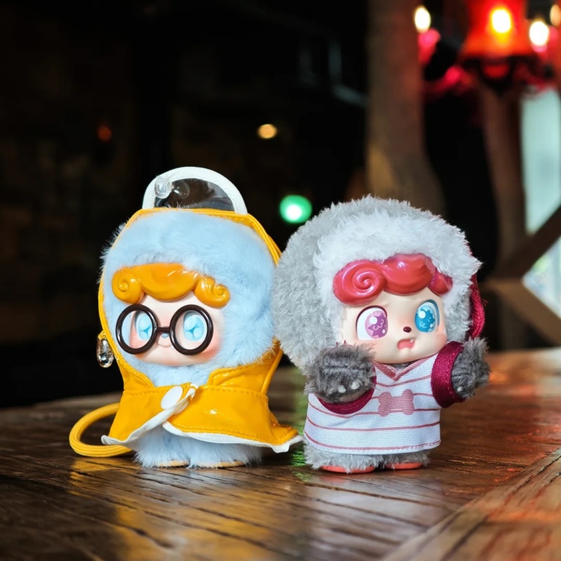 New Q.Kid Outdoor Activities S - đánh giá và giá Vinyl Figure Blank